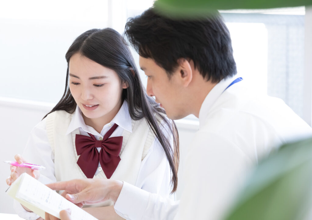 論理的かつ説得力のある小論文対策